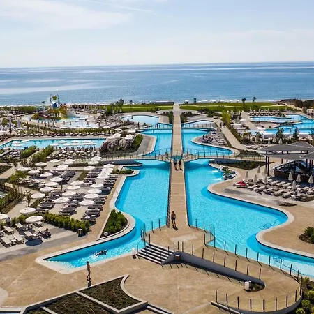 Resort Wave Ahyolu