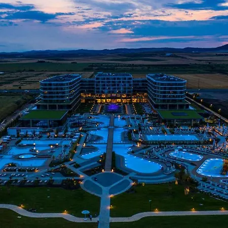 Wave Resort 5*