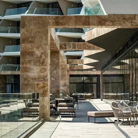 Resort Wave